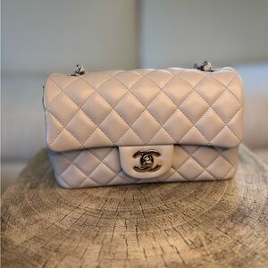 CHANEL Quilted Shoulder Bag in Blush Pink with Silver Hardware